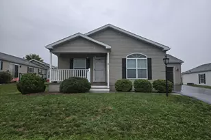 9 Millard Dr, Annville, PA 17003 - Photo 2