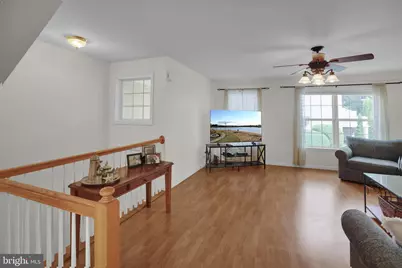 55 Parkside Dr, Lebanon, PA 17042 - Photo 4