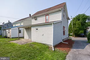 44 N Locust St, Palmyra, PA 17078 - Photo 30