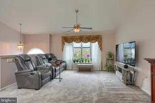 609 Richfield Dr, Lebanon, PA 17042 - Photo 6