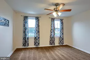 225 Broad St, Palmyra, PA 17078 - Photo 18