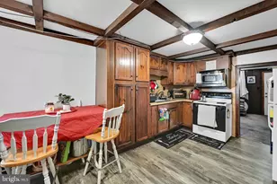 108 E Main Ave, Myerstown, PA 17067 - Photo 14