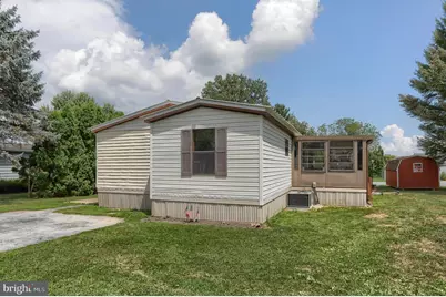 153 Northcrest Acres Park Tp-0153, Lebanon, PA 17046 - Photo 4