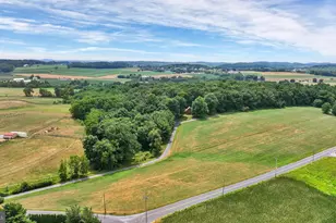 265 Deep Run Rd, Myerstown, PA 17067 - Photo 2