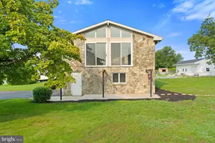 1147 Cedar Crest Dr, Lebanon, PA 17046 - Photo 4