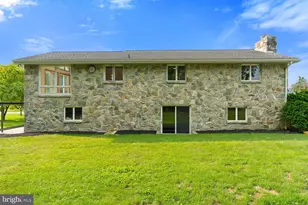 1147 Cedar Crest Dr, Lebanon, PA 17046 - Photo 6