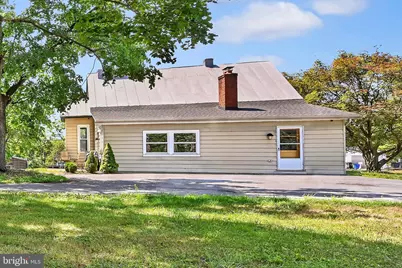 2600 S Pine Grove Street, Lebanon, PA 17046 - Photo 2