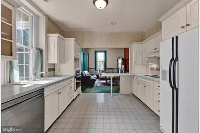 2600 S Pine Grove Street, Lebanon, PA 17046 - Photo 14