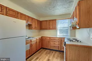 50 E Maple St, Palmyra, PA 17078 - Photo 8
