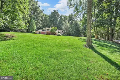 654 Woodlawn Drive, Lebanon, PA 17042 - Photo 10