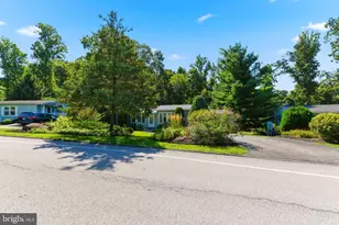334 Maple Ave Tp-0073, Manheim, PA 17545 - Photo 2