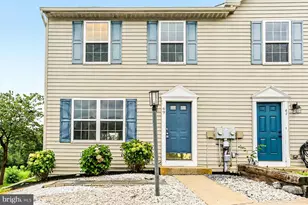 69 Laurel Dr Dr, Myerstown, PA 17067 - Photo 2