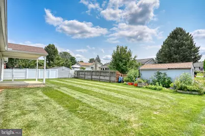 636 Meadow Drive, Lebanon, PA 17042 - Photo 4