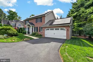 109 Farmstead Cir, Lebanon, PA 17042 - Photo 2