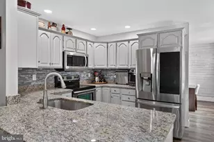 109 Farmstead Cir, Lebanon, PA 17042 - Photo 14