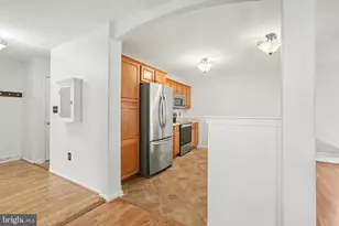 470 Oak Ln, Palmyra, PA 17078 - Photo 6