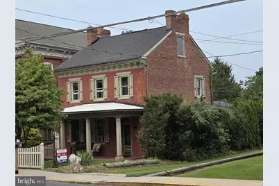 63 W Main Street, Lebanon, PA 17042 - Photo 1