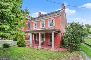 63 W Main St, Lebanon, PA 17042 - Photo 2