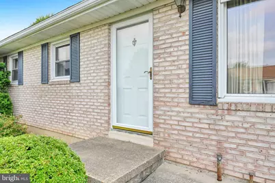 533 W Lincoln Avenue, Myerstown, PA 17067 - Photo 4