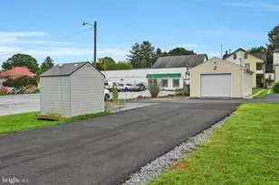 113 E Main St, Newmanstown, PA 17073 - Photo 28