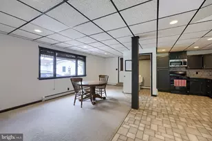 429 W Main Ave, Myerstown, PA 17067 - Photo 22