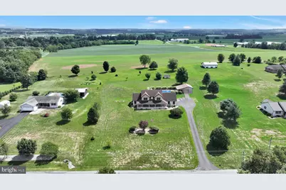 324 Chestnut Hill Road, Fredericksburg, PA 17026 - Photo 2