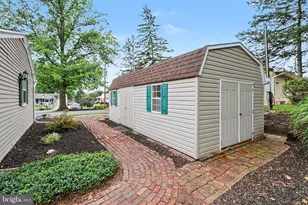 11 W Larch St, Annville, PA 17003 - Photo 10