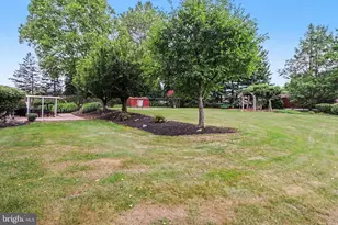 11 W Larch St, Annville, PA 17003 - Photo 8