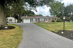 11 W Larch St, Annville, PA 17003 - Photo 1