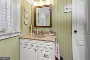 204 5th St, Mount Gretna, PA 17064 - Photo 28