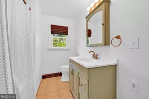 125 S Center Ave, Palmyra, PA 17078 - Photo 20