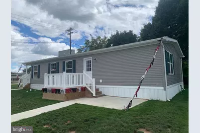 14 W Willow Street, Palmyra, PA 17078 - Photo 2