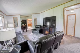 218 W Spruce St, Palmyra, PA 17078 - Photo 28