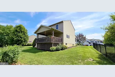 221 S Broad Street, Jonestown, PA 17038 - Photo 16