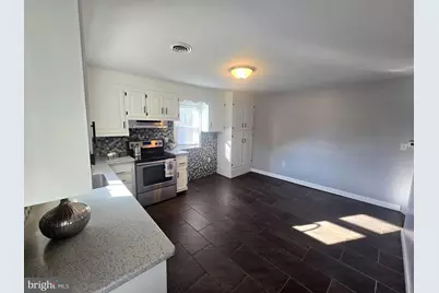 703 S 2nd Avenue, Lebanon, PA 17042 - Photo 12