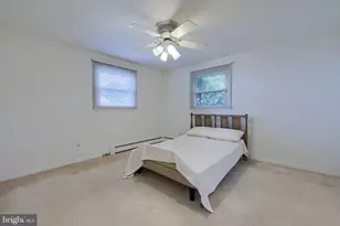 982 Daffodil Dr, Lebanon, PA 17042 - Photo 18