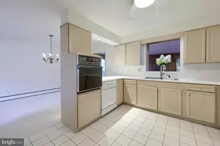 982 Daffodil Dr, Lebanon, PA 17042 - Photo 10