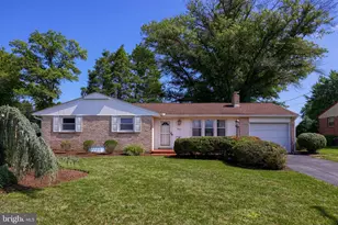 982 Daffodil Dr, Lebanon, PA 17042 - Photo 1