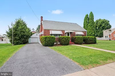 512 E Maple Street, Cleona, PA 17042 - Photo 2