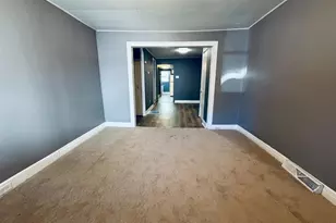 918 Elizabeth St, Lebanon, PA 17042 - Photo 2