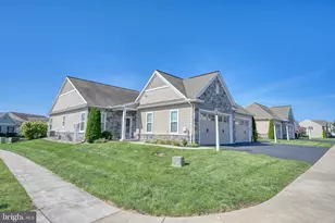 102 S Village Cir, Palmyra, PA 17078 - Photo 1
