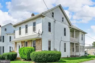 25 W Penn Ave, Cleona, PA 17042 - Photo 2