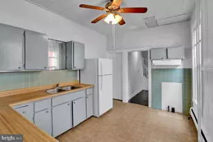 36 N 12th St, Lebanon, PA 17046 - Photo 8