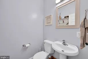 434 Sweetwater Dr, Palmyra, PA 17078 - Photo 30