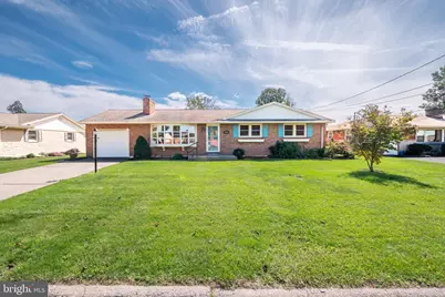 206 W McKinley Avenue, Myerstown, PA 17067 - Photo 2