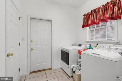 525 Waterside Circle, Lebanon, PA 17042 - Photo 12