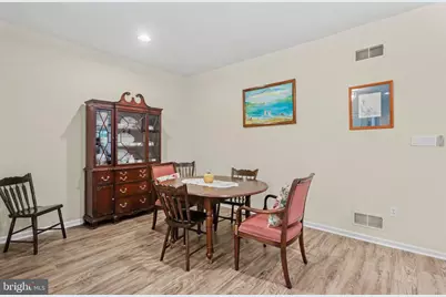 525 Waterside Circle, Lebanon, PA 17042 - Photo 4