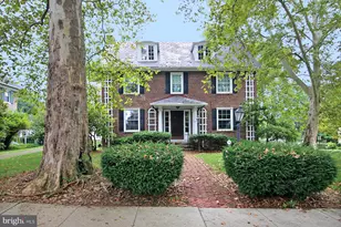 201 Hathaway Park, Lebanon, PA 17042 - Photo 2