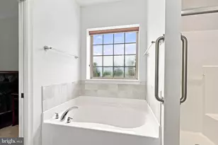 1005 Briarwood Ct, Lebanon, PA 17042 - Photo 28