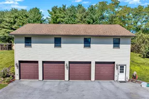 373 N Mechanic St, Fredericksburg, PA 17026 - Photo 66